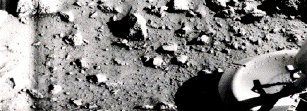 First picture of the surface of Mars taken by Viking 1